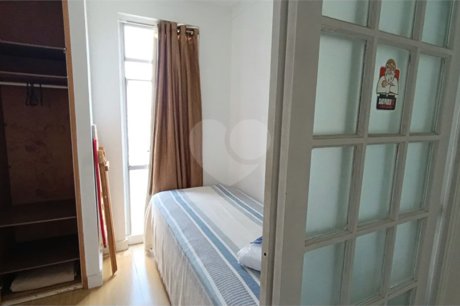 LINDO APARTAMENTO COM 2 QUARTOS NA SANTA CATARINA.