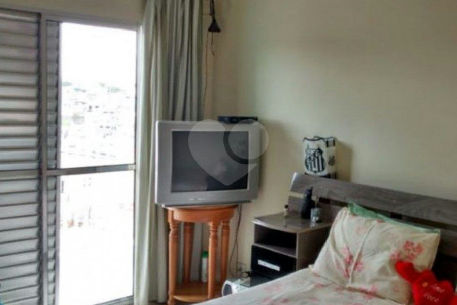 Sobrado à venda com 4 quartos, sendo 1 suíte,  em Jaçanã, São Paulo, SP