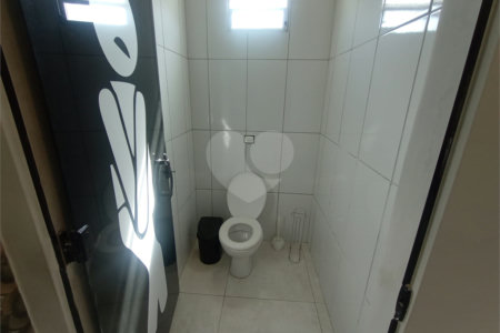 Salão Comercial para alugar em Vila Nastri, Itapetininga, SP