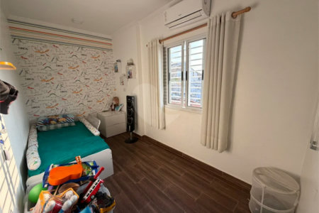 Sobrado à venda com 3 quartos, sendo 2 suítes,  em Água Fria, São Paulo, SP