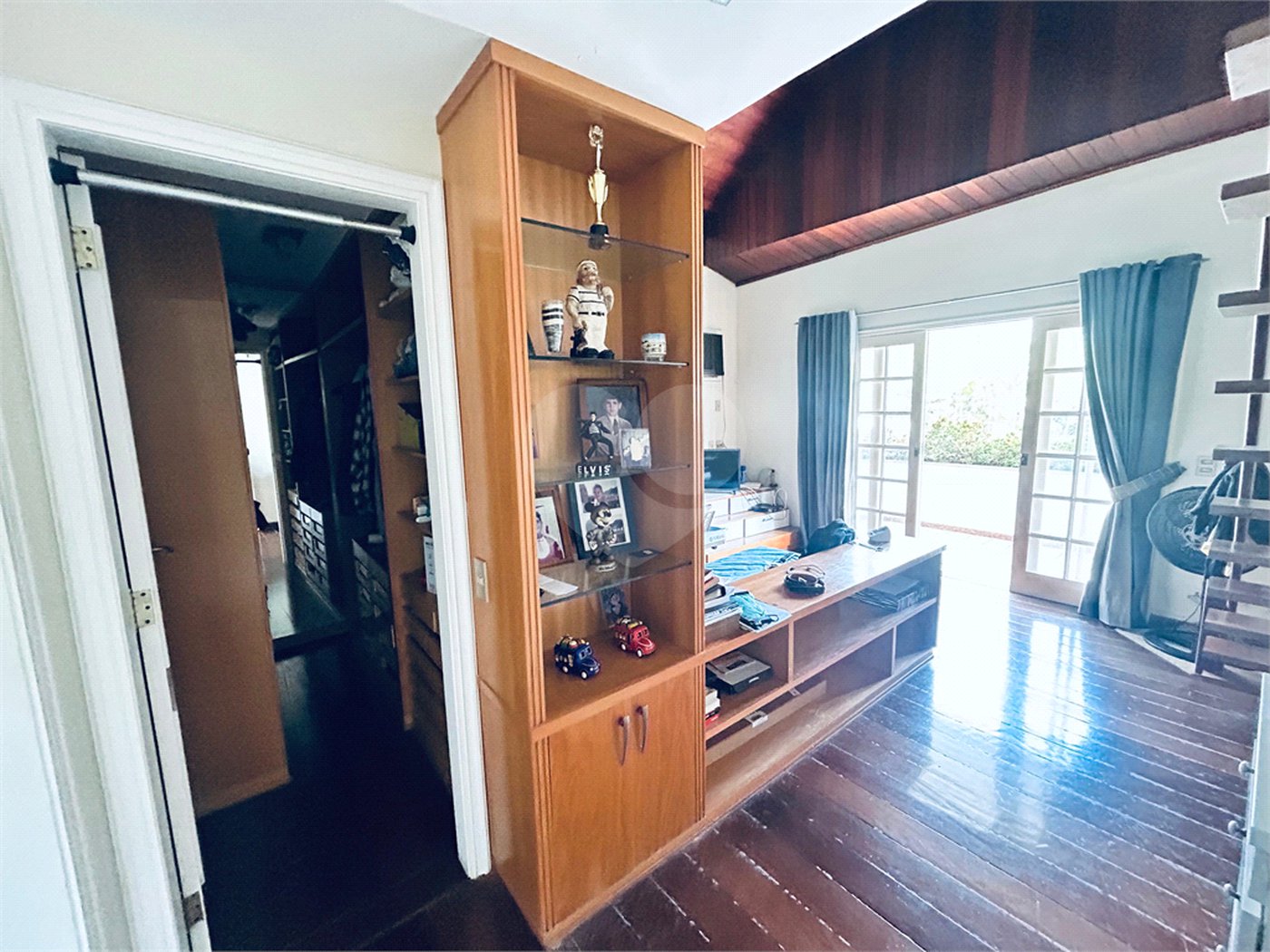 Casa à venda com 8 quartos, sendo 7 suítes, em Barra da Tijuca, Rio de Janeiro, RJ