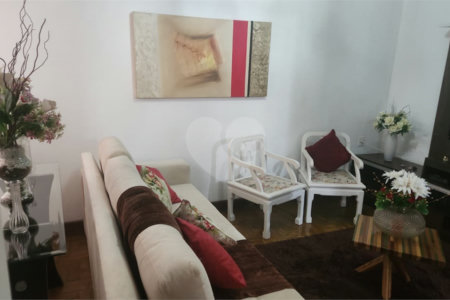 Casa à venda com 2 quartos em Vila Santa Maria, São Paulo, SP