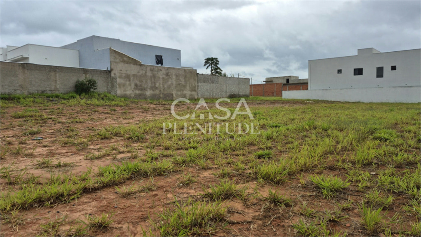 Terreno em condomínio à venda em Jardim São Lucas, Salto de Pirapora, SP