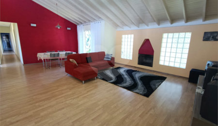 Chácara à venda com 4 quartos, sendo 1 suíte, em Vila Vilma (mailasqui), São Roque, SP