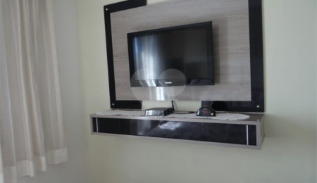 Apartamento à venda com 2 quartos em Jardim Ivana, São Paulo, SP