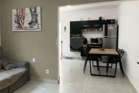 Sobrado à venda com 4 quartos, sendo 1 suíte, em Vila Pirituba, São Paulo, SP