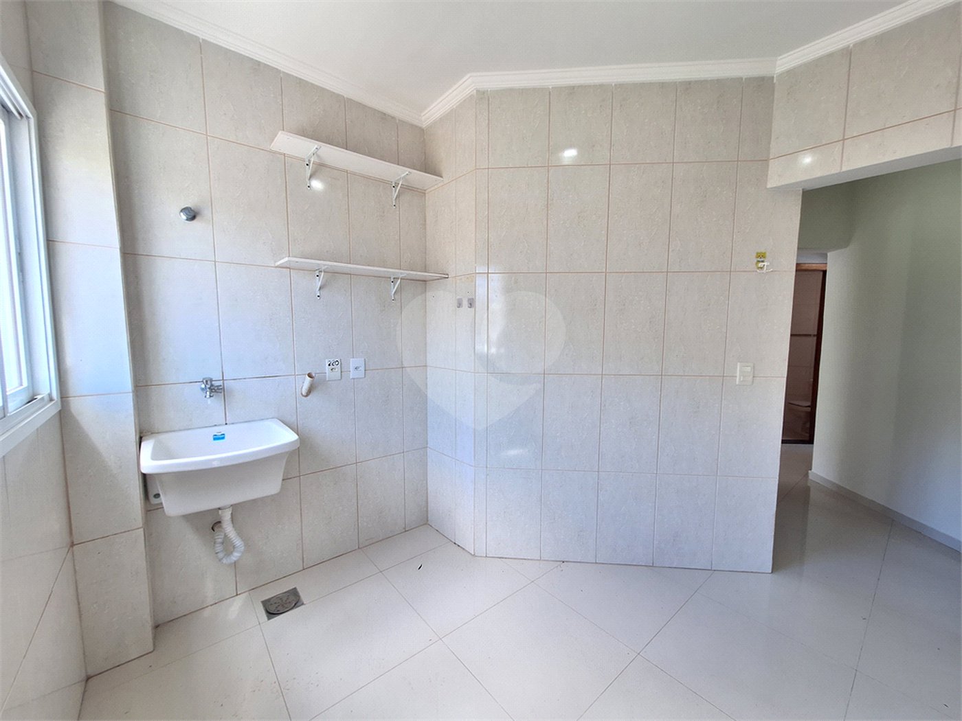 Casa à venda com 4 suítes no condomínio Terras de São Francisco, Vinhedo - SP