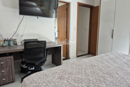 Casa à venda no Bairro Imperial – Atibaia | 2 dormitórios, suíte, 2 vagas e área gourmet