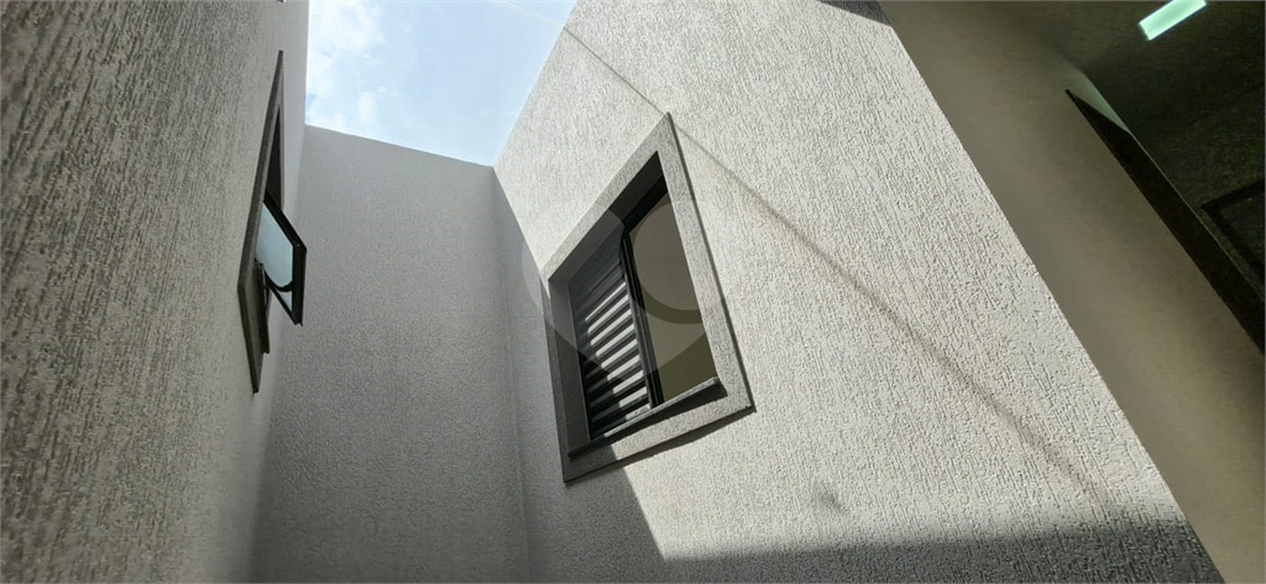 Sobrado à venda com 3 quartos, sendo 1 suíte, em Vila Bonilha, São Paulo, SP