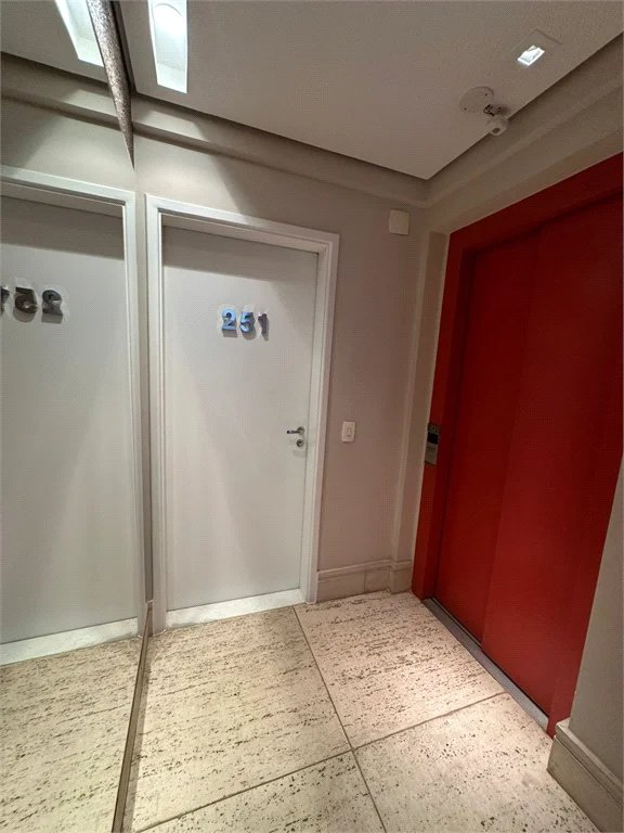 Apartamento à venda com 3 quartos, sendo 1 suíte, em Brooklin Paulista, São Paulo, SP