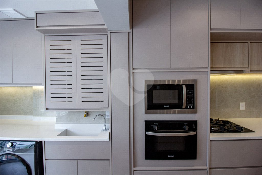 Apartamento à venda com 3 quartos, sendo 2 suítes, em Brooklin, São Paulo, SP