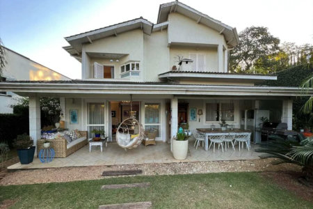 Casa à venda com 4 suítes em Vila Santo Antônio, Cotia, SP