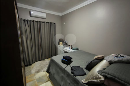 Casa à venda com 3 quartos, sendo 1 suíte,  em Vila Nastri, Itapetininga, SP