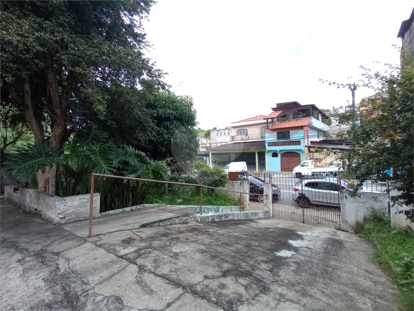 Casa Térrea à venda com 3 quartos, sendo 1 suíte, em Jardim São Luís, São Paulo, SP