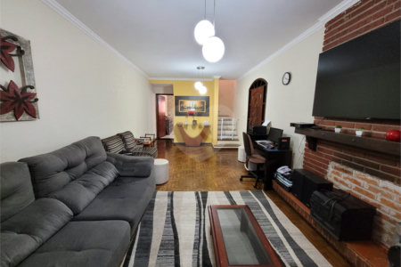 Sobrado à venda com 3 quartos, sendo 1 suíte, em Campo Grande, São Paulo, SP