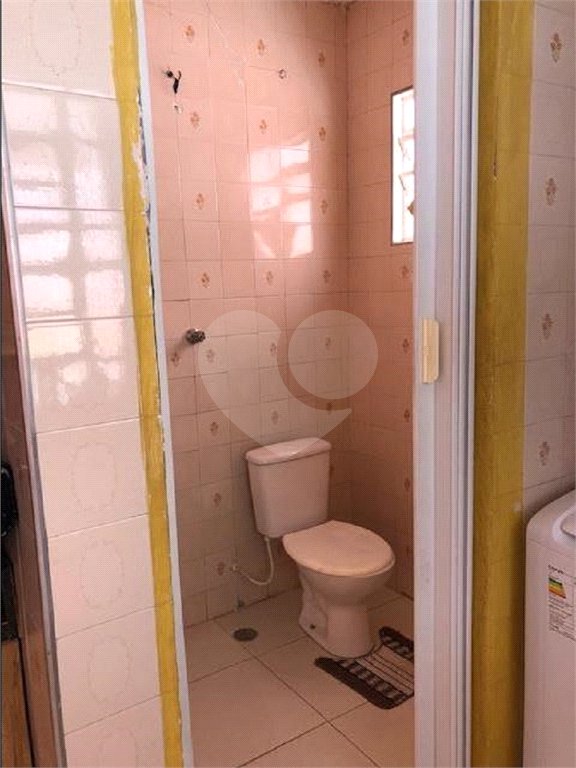 Sobrado à venda com 2 quartos em Vila Vitório Mazzei, São Paulo, SP
