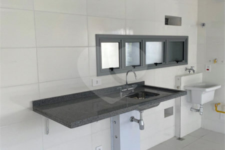 Apartamento à venda com 2 quartos, sendo 1 suíte, em Perdizes, São Paulo, SP
