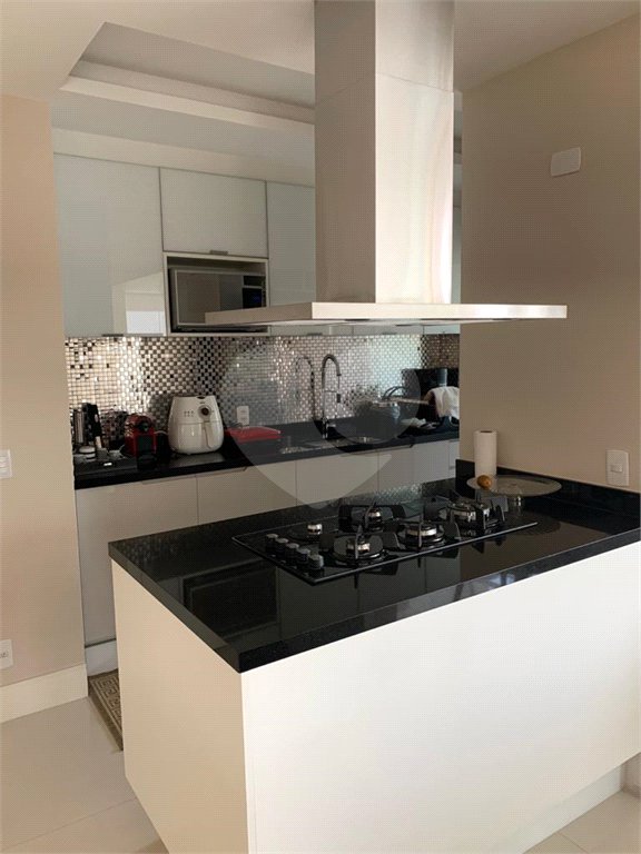 Apartamento à venda com 3 quartos, sendo 1 suíte,  em Jardim Brasil (zona Sul), São Paulo, SP