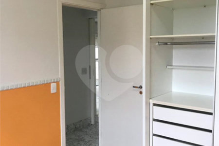 Apartamento à venda com 2 quartos, sendo 1 suíte, em Vila Andrade, São Paulo, SP