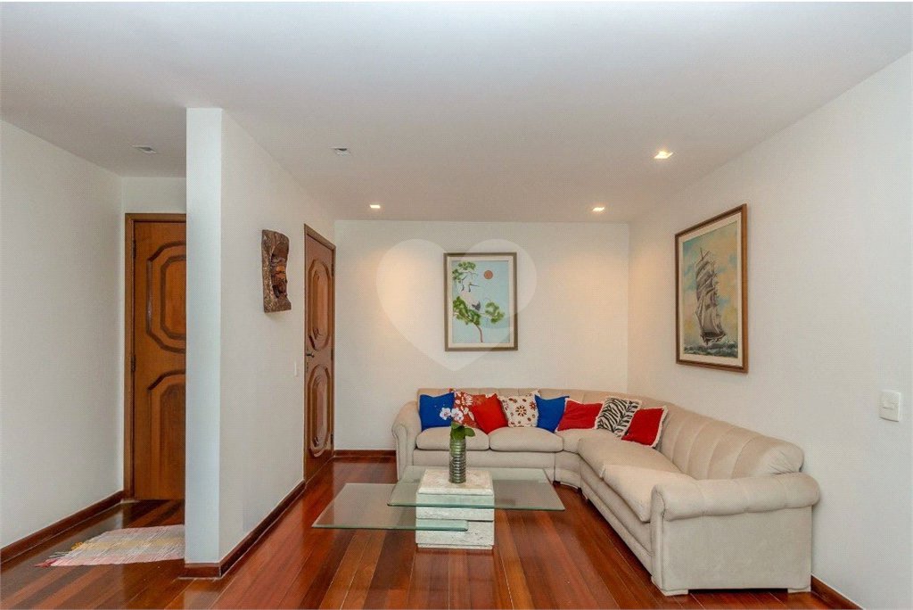 Apartamento à venda com 4 quartos, sendo 2 suítes,  em Barra da Tijuca, Rio de Janeiro, RJ
