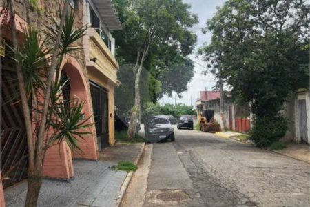 Sobrado à venda com 3 quartos, sendo 1 suíte, em Jardim das Vertentes, São Paulo, SP