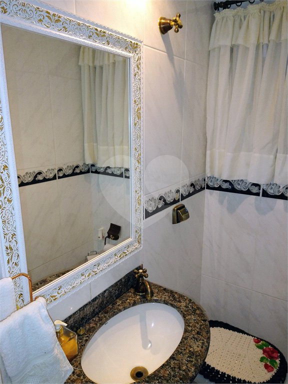 Casa à venda com 3 quartos, sendo 1 suíte, em Parque Vitória, São Paulo, SP