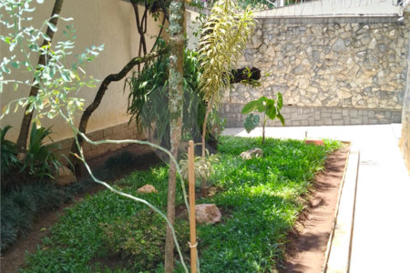 Casa à venda ou para alugar com 4 quartos, sendo 2 suítes, em Jardim Franca, São Paulo, SP