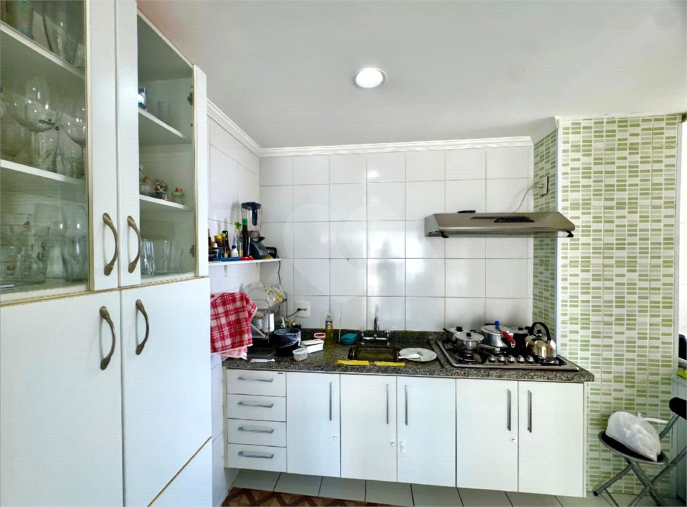 Apartamento à venda com 3 quartos, sendo 1 suíte, em Vila Galvão, Guarulhos, SP