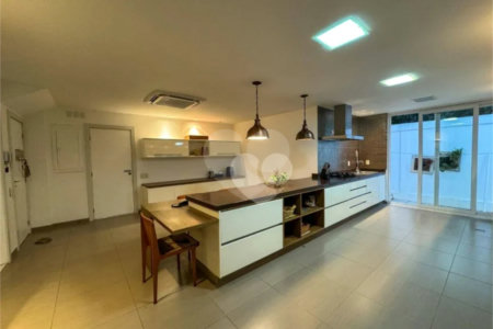 Casa à venda com 5 suítes no condomínio Malibu, Rio de Janeiro - RJ