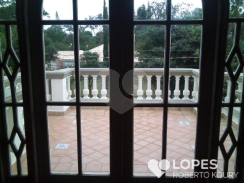 Casa à venda com 6 quartos, sendo 2 suítes, no condomínio Lago Azul Residencial e Golfe, Araçoiaba da Serra - SP