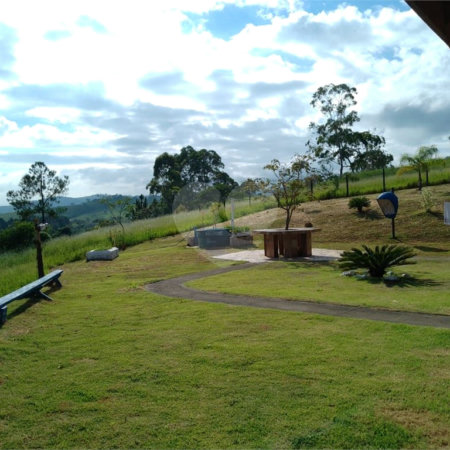 Chácara à venda com 2 quartos em Recanto das Acácias, São Roque, SP