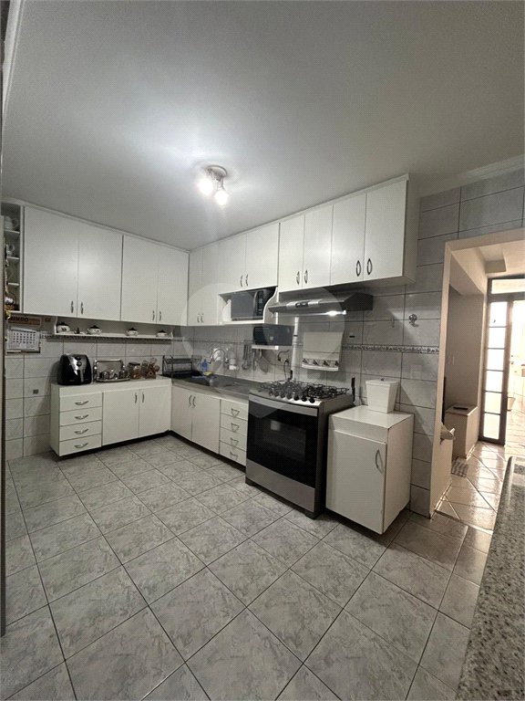 Sobrado à venda com 3 quartos, sendo 1 suíte, em Jardim Jussara, São Paulo, SP