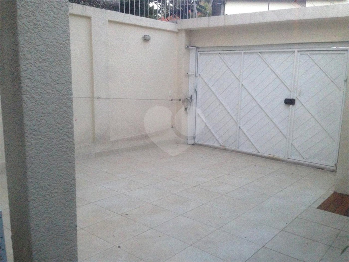 Sobrado à venda com 4 quartos, sendo 1 suíte, em Jardim Novo Mundo, São Paulo, SP