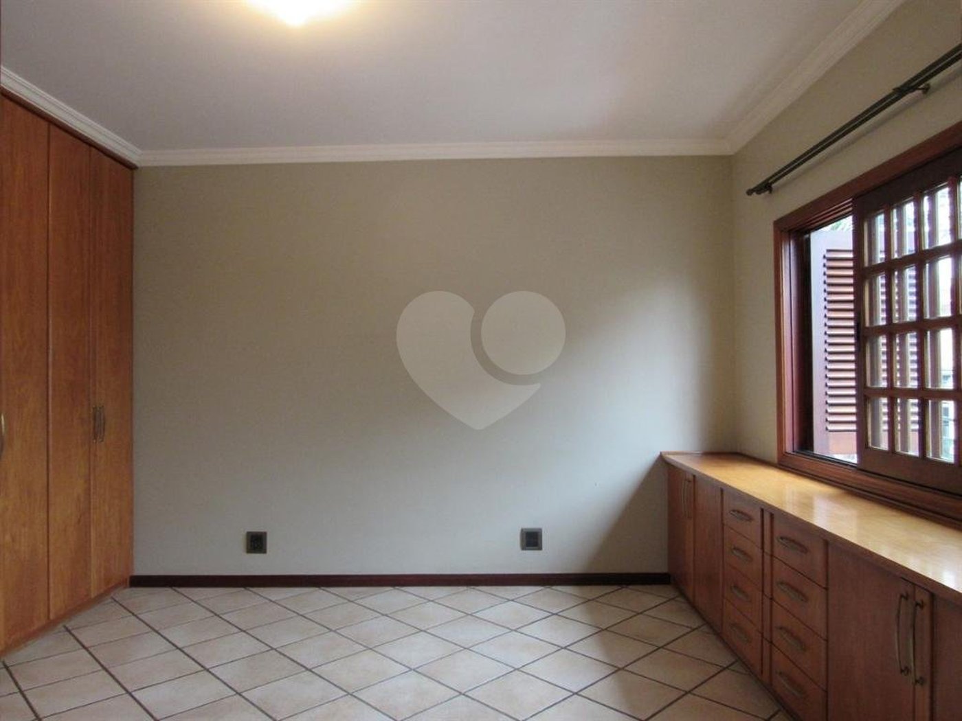 Sobrado à venda com 3 quartos, sendo 1 suíte, em Brooklin, São Paulo, SP