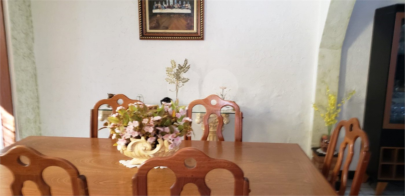 Sobrado à venda com 3 quartos, sendo 1 suíte, em Tremembé, São Paulo, SP