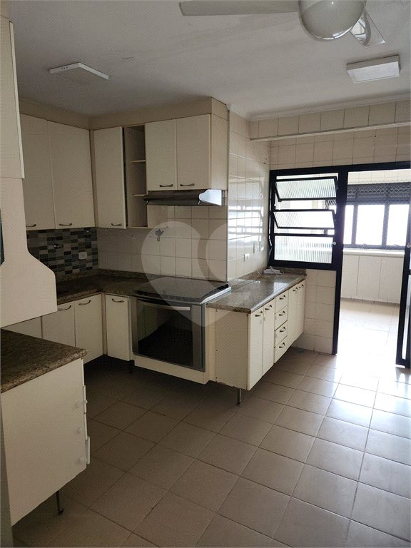 Apartamento à venda com 3 quartos, sendo 1 suíte, em Chácara Inglesa, São Paulo, SP