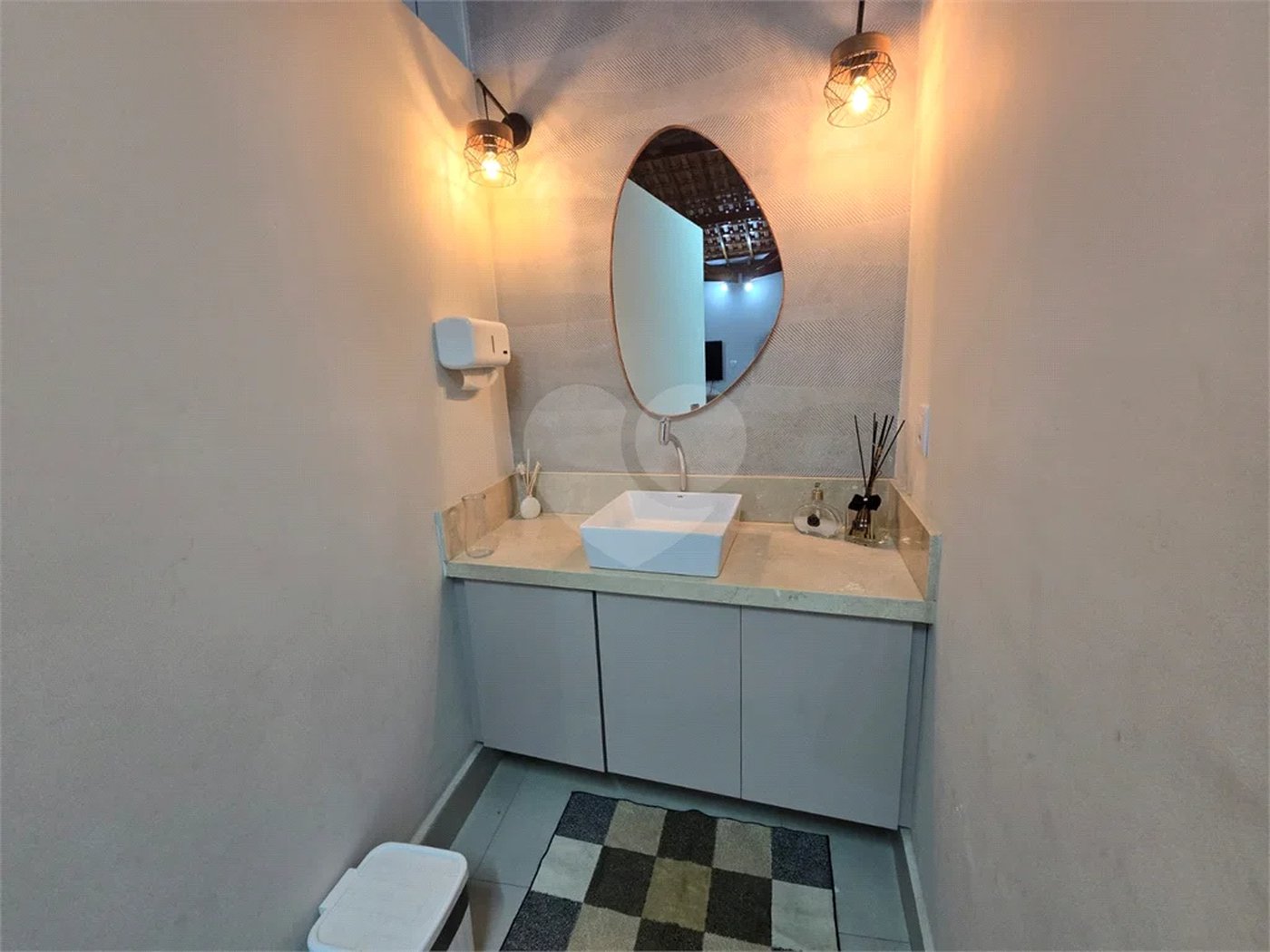 Casa à venda com 3 quartos, sendo 1 suíte, em Santa Teresinha, São Paulo, SP