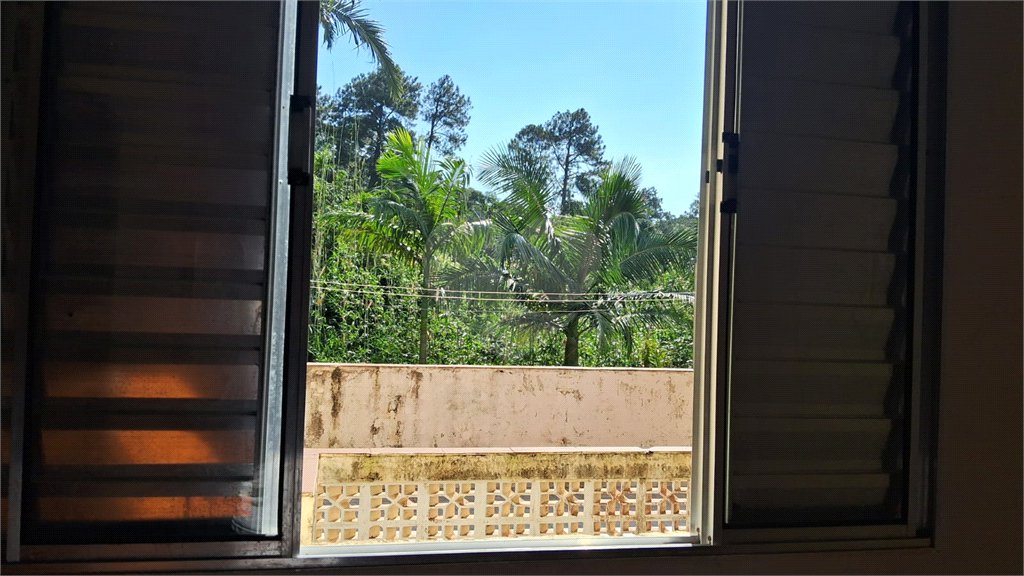 Sobrado à venda com 2 quartos, sendo 1 suíte, em Tremembé, São Paulo, SP