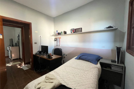 Sobrado à venda com 4 quartos, sendo 1 suíte, em Estância Conceição, Itapetininga, SP