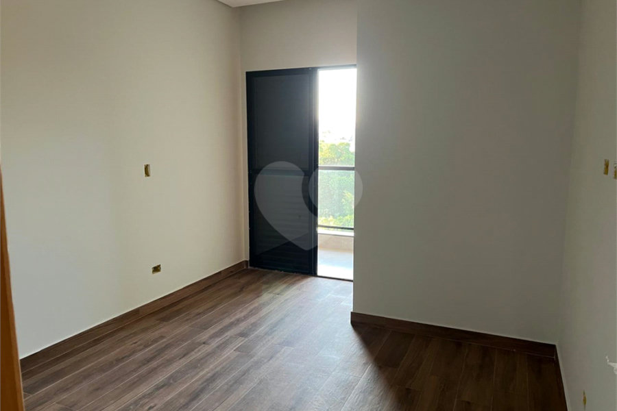 Sobrado à venda com 3 quartos, sendo 1 suíte, em Jardim Maristela, São Paulo, SP