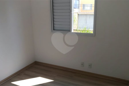 Apartamento à venda com 3 quartos, sendo 1 suíte,  em Vila Caraguatá, São Paulo, SP