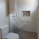 Casa à venda com 3 suítes no condomínio Figueira Garden, Atibaia - SP