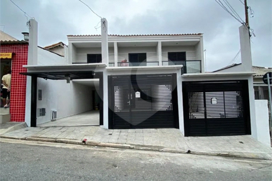 Sobrado à venda com 3 quartos, sendo 1 suíte, em Vila Guilherme, São Paulo, SP