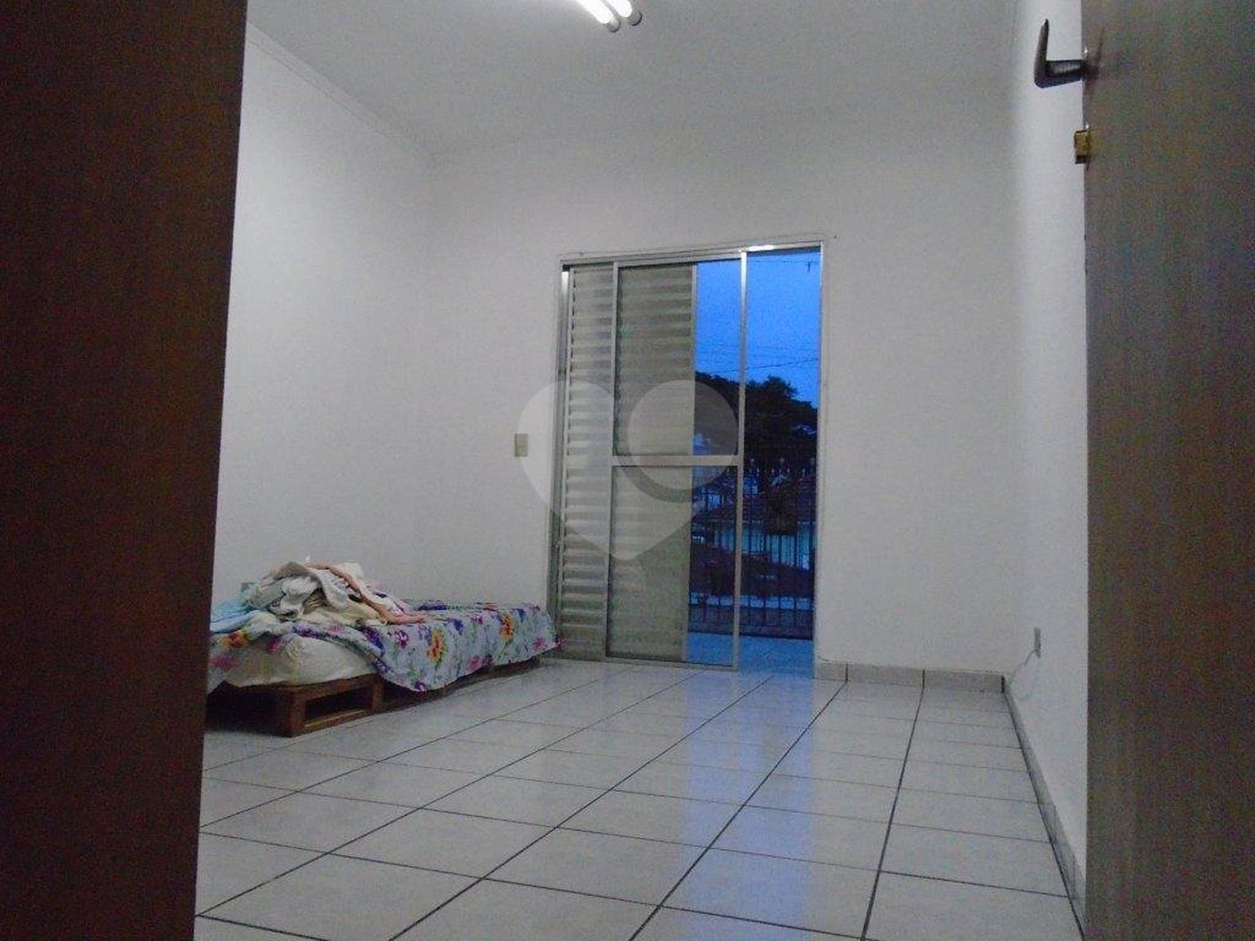 Sobrado à venda com 4 quartos, sendo 2 suítes, em Santana, São Paulo, SP