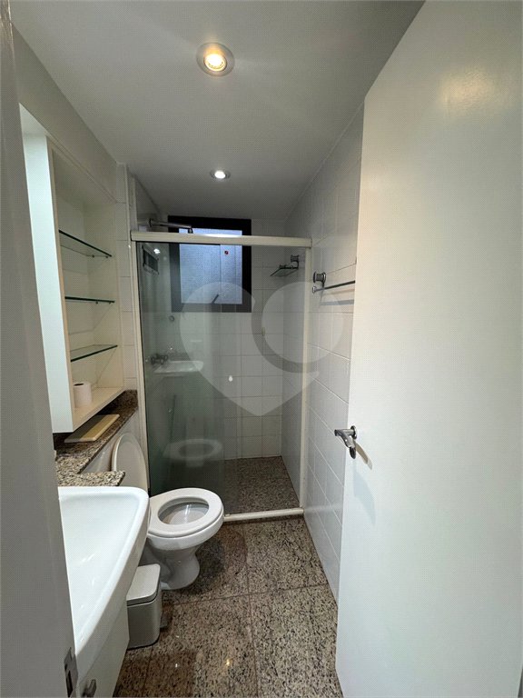 Apartamento à venda com 3 suítes em Vila Suzana, São Paulo, SP