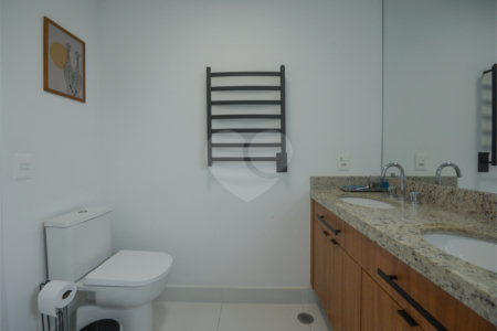 Apartamento à venda com 3 suítes em Brooklin, São Paulo, SP