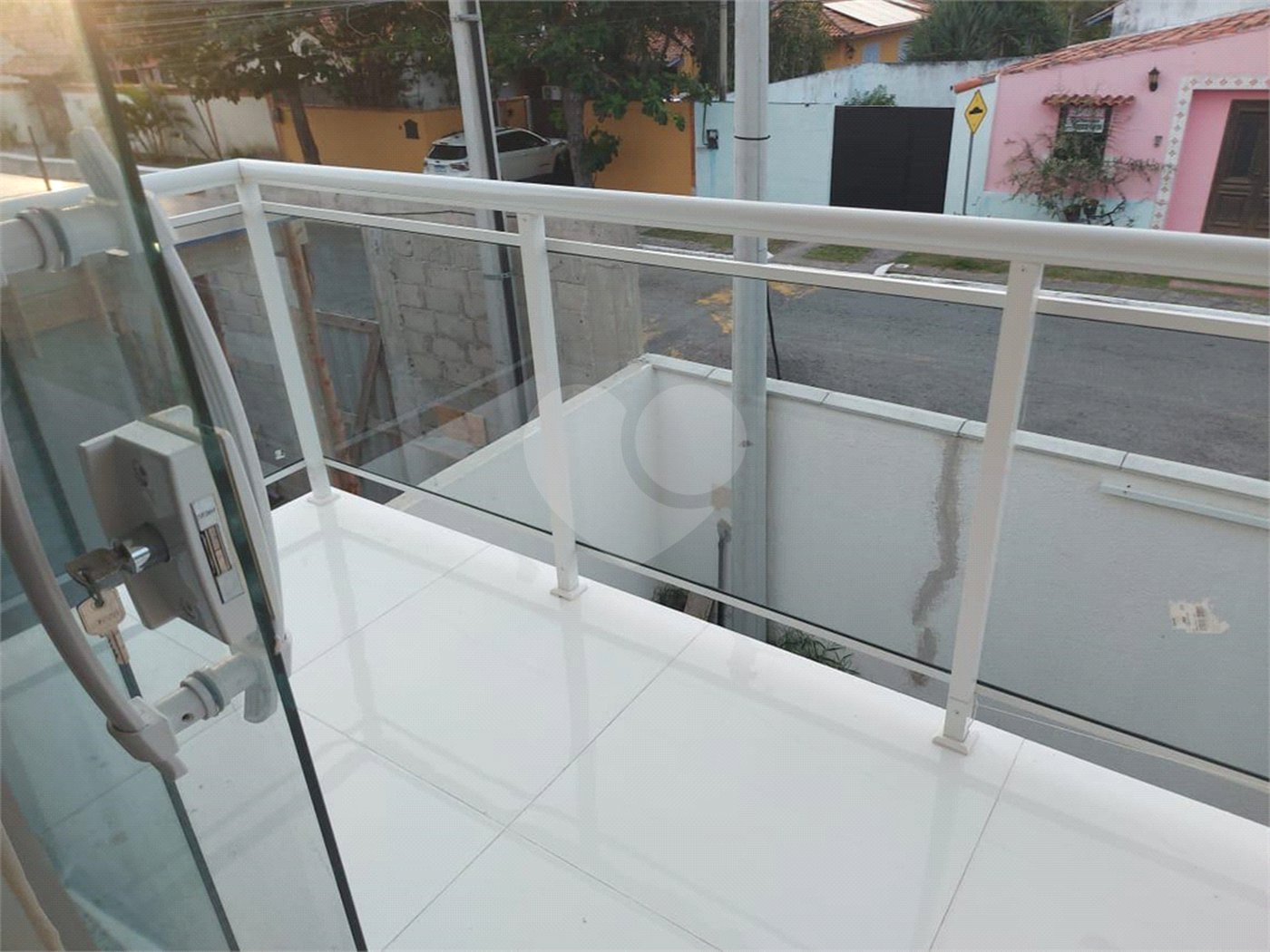 Casa à venda com 4 quartos, sendo 1 suíte,  em Ogiva, Cabo Frio, RJ