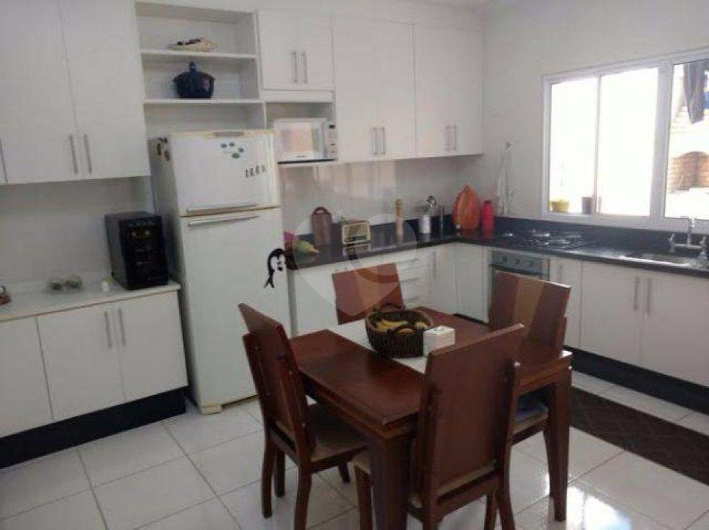 Sobrado à venda com 3 suítes em Vila Constança, São Paulo, SP