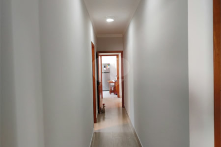 Casa à venda com 3 quartos, sendo 1 suíte, no condomínio Ibi Aram 1, Itupeva - SP