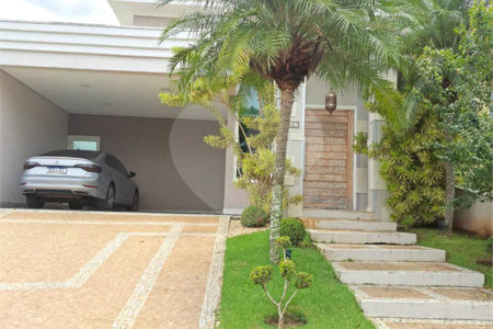 Casa à venda com 3 quartos, sendo 1 suíte, no condomínio Terra Nobre, Indaiatuba - SP